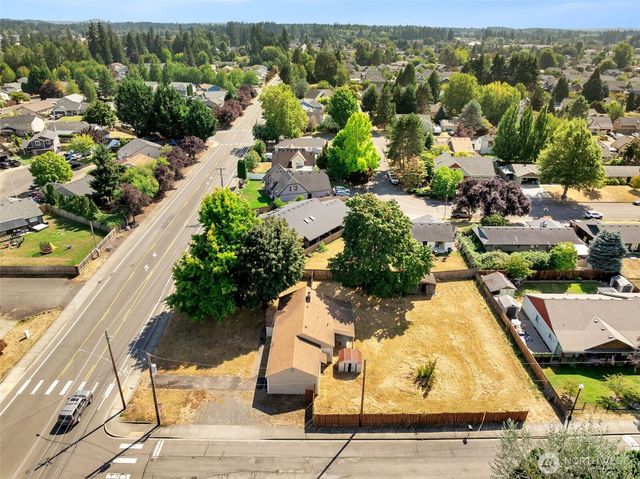 408 S Parkway Avenue, Battle Ground, WA 98604
