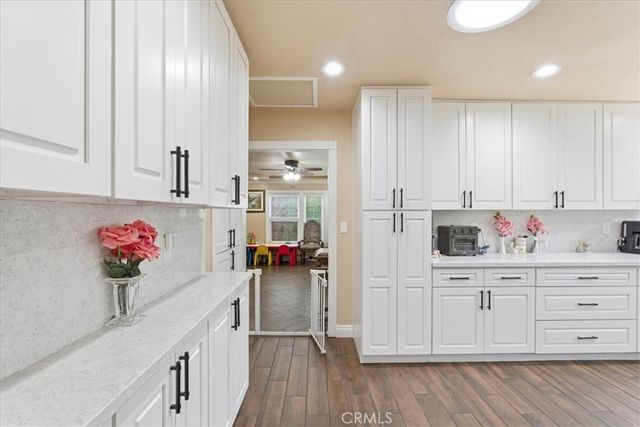 1614 S Flower, Santa Ana, CA 92707