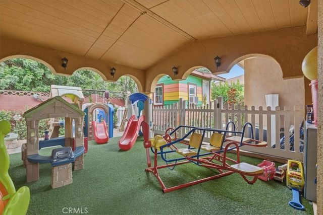 1614 S Flower, Santa Ana, CA 92707