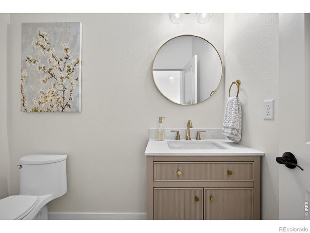 390 Kansas Avenue, Berthoud, CO 80513
