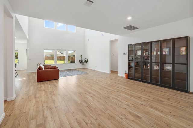 1924 Pogonip PL, Leander, TX 78641