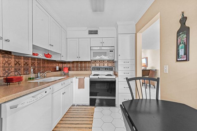 4838 Esedra Court 206, Lake Worth, FL 33467