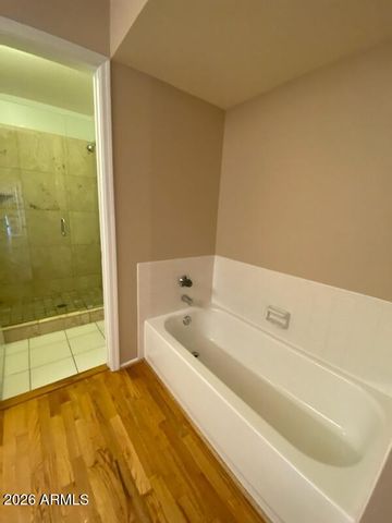 8750 W GROVERS Avenue, Peoria, AZ 85382