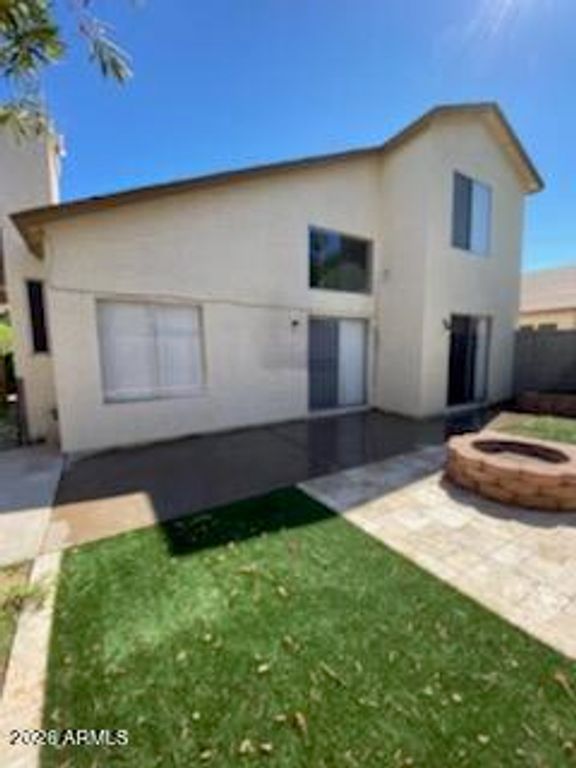 8750 W GROVERS Avenue, Peoria, AZ 85382