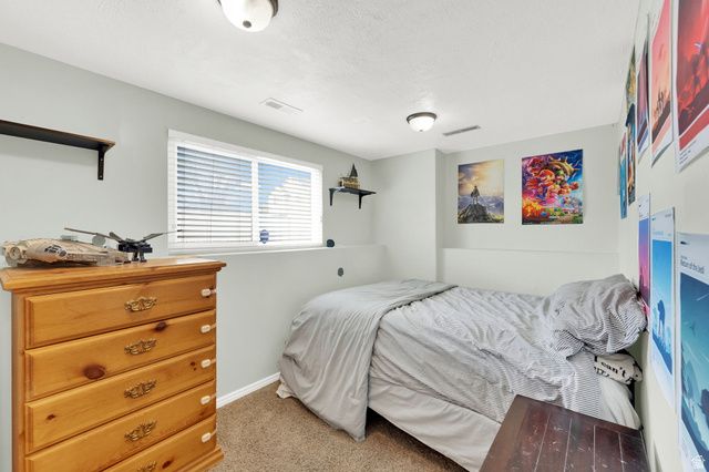 290 W 1350 N, Centerville, UT 84014