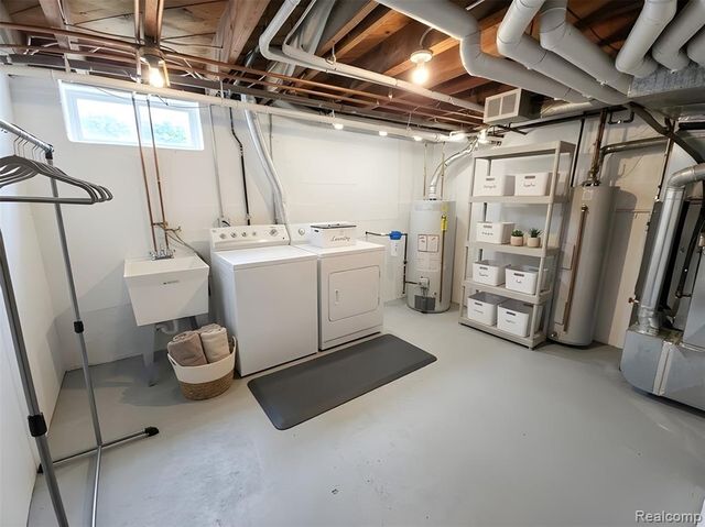 9921 Middlebelt Road 32, Livonia, MI 48150