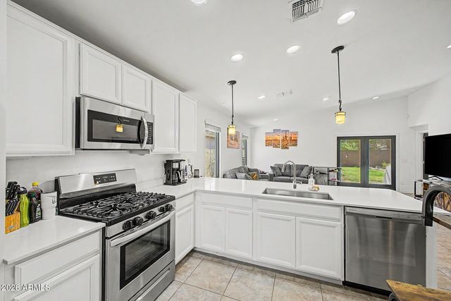 16515 W ALAMEDA Road, Surprise, AZ 85387