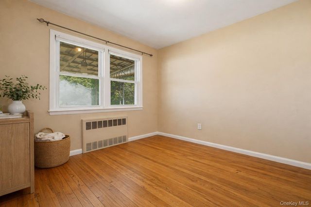 1719 William Street, Merrick, NY 11566