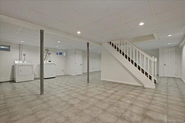 1719 William Street, Merrick, NY 11566