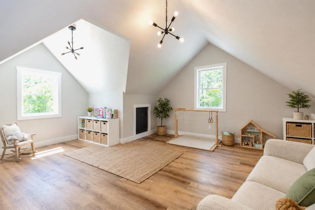 296 Spring Hill Road, Sharon, NH 03458