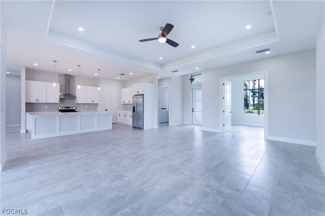 1625 SW 4th ST, Cape Coral, FL 33991