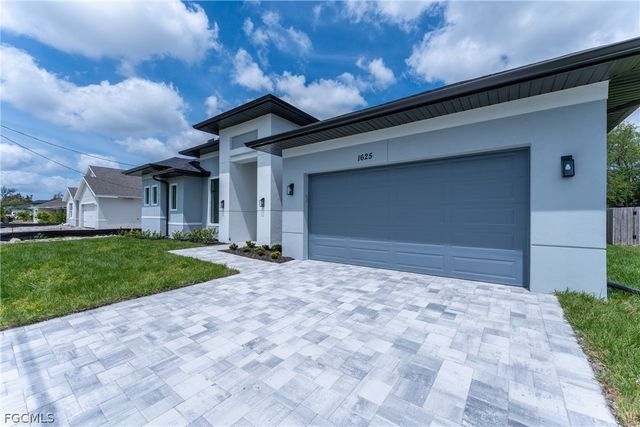 1625 SW 4th ST, Cape Coral, FL 33991