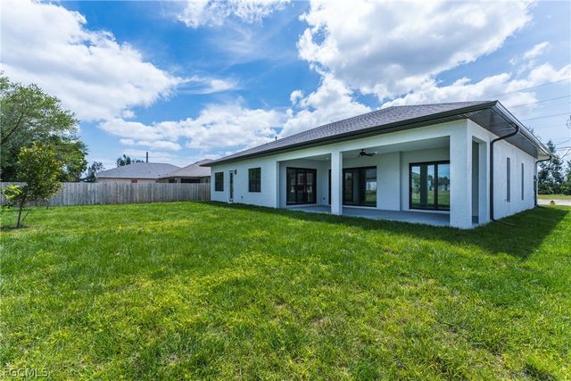 1625 SW 4th ST, Cape Coral, FL 33991