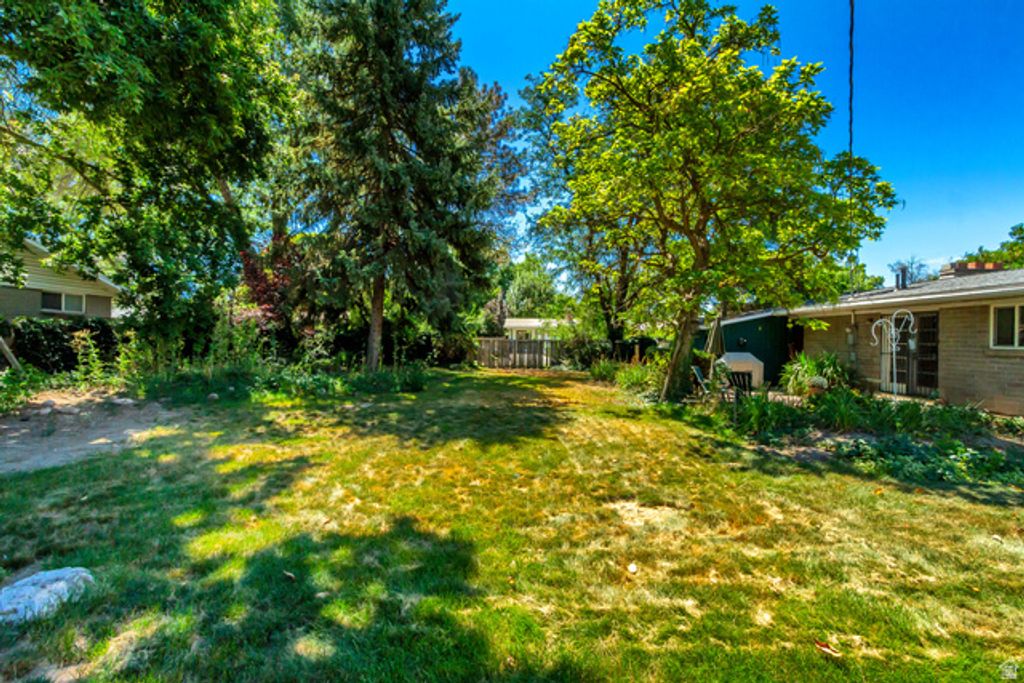 5743 S 920 E, Salt Lake City, UT 84121 — photo 3