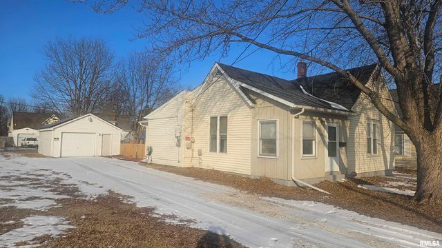 434 DEAN Court, Canton, IL 61520