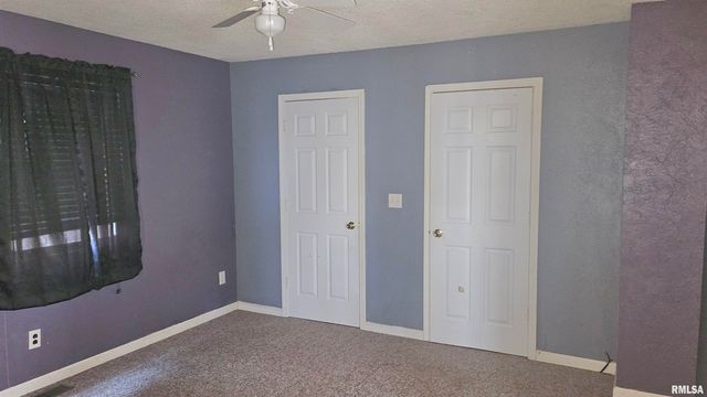 434 DEAN Court, Canton, IL 61520