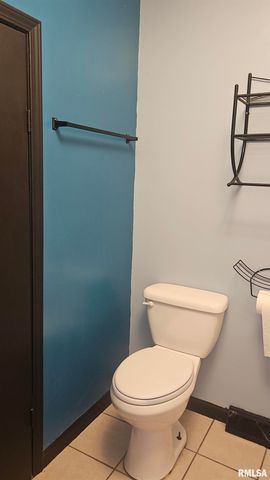 434 DEAN Court, Canton, IL 61520