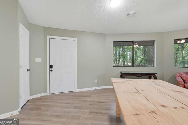 365 Kendrix Road, Sugar Hill, GA 30518