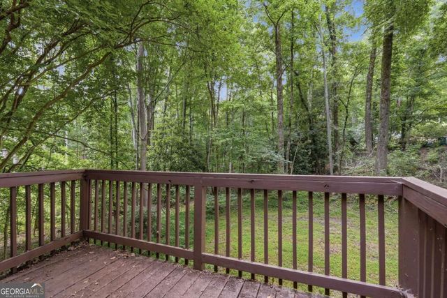 365 Kendrix Road, Sugar Hill, GA 30518
