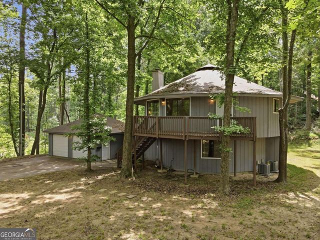 365 Kendrix Road, Sugar Hill, GA 30518