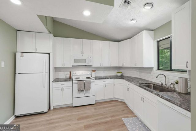 365 Kendrix Road, Sugar Hill, GA 30518