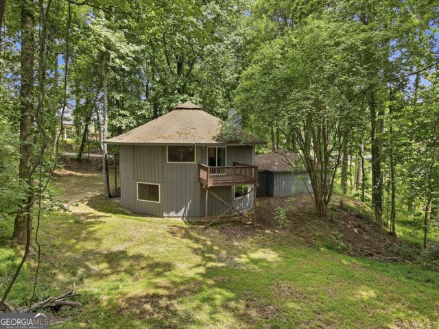 365 Kendrix Road, Sugar Hill, GA 30518