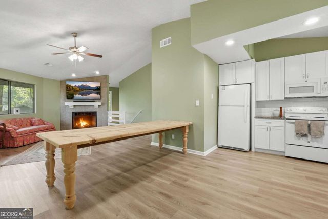 365 Kendrix Road, Sugar Hill, GA 30518