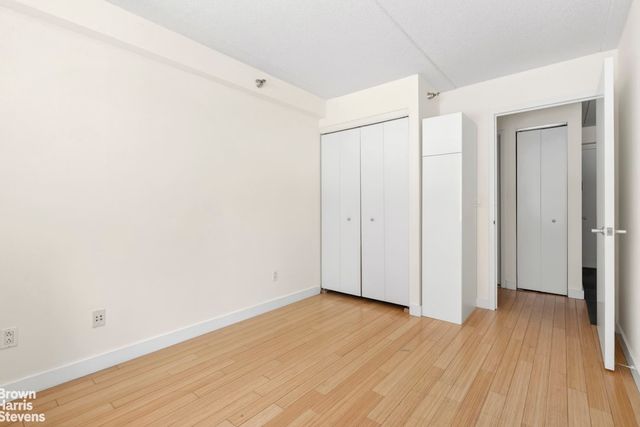 516 W 47TH Street N2H, New York City, NY 10036
