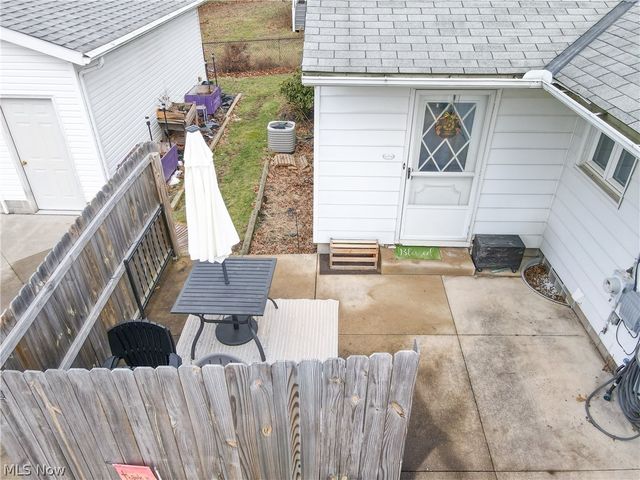 2504 17th Street, Cuyahoga Falls, OH 44223