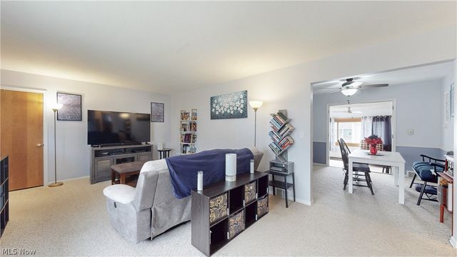 2504 17th Street, Cuyahoga Falls, OH 44223