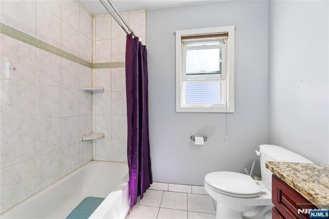 1 Veprek Lane, South Hackensack, NJ 07606