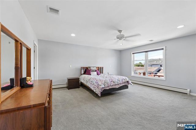 1 Veprek Lane, South Hackensack, NJ 07606