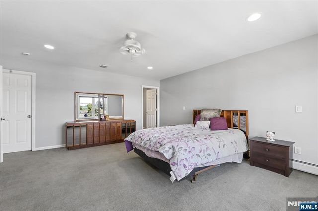 1 Veprek Lane, South Hackensack, NJ 07606