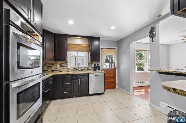 1 Veprek Lane, South Hackensack, NJ 07606