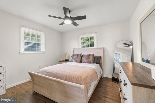 17 W CENTRAL AVE, Hammonton, NJ 08037
