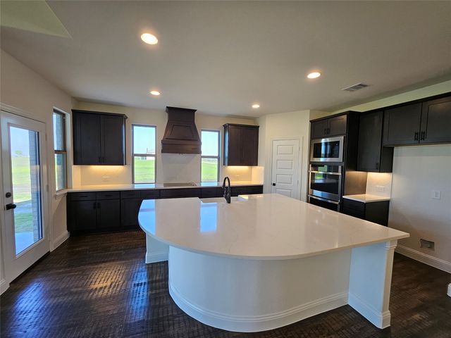 320 Magnolia Court, Trenton, TX 75490