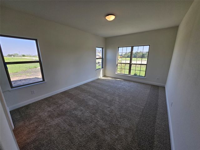 320 Magnolia Court, Trenton, TX 75490