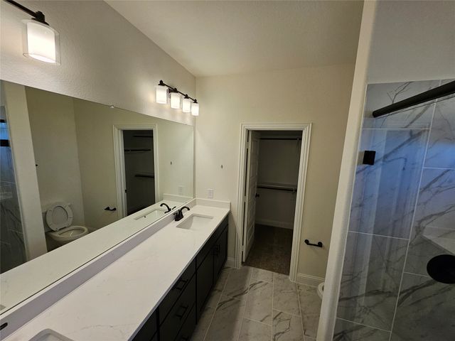 320 Magnolia Court, Trenton, TX 75490