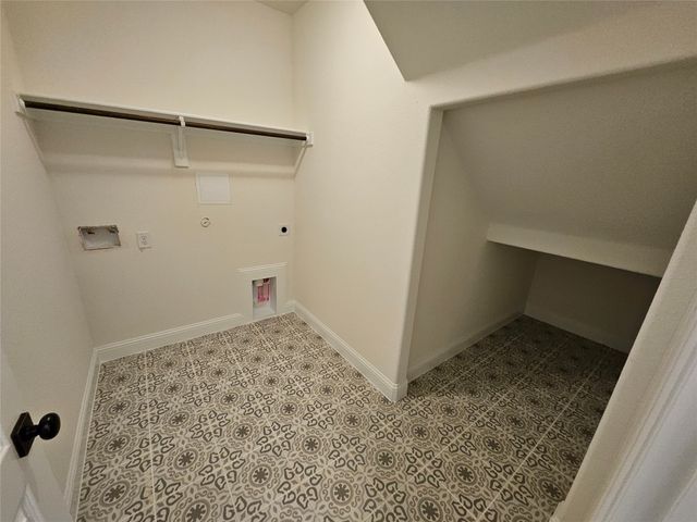 320 Magnolia Court, Trenton, TX 75490
