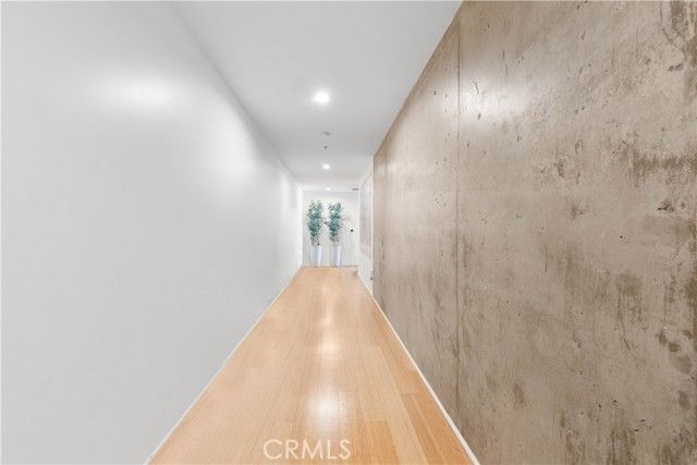 1111 S Grand 609, Los Angeles, CA 90015