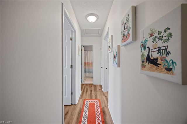 146 Charlestowne Circle, Winston-salem, NC 27103