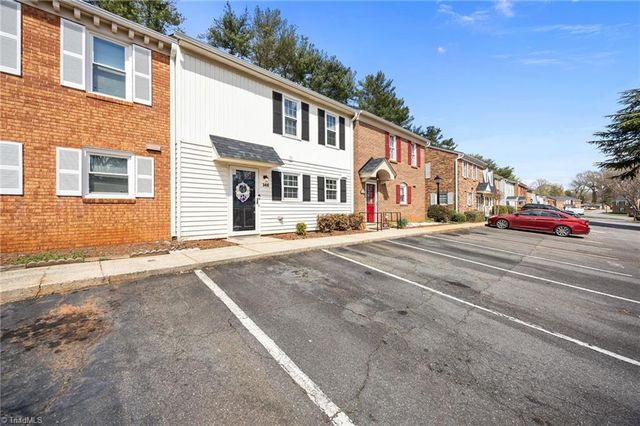 146 Charlestowne Circle, Winston-salem, NC 27103