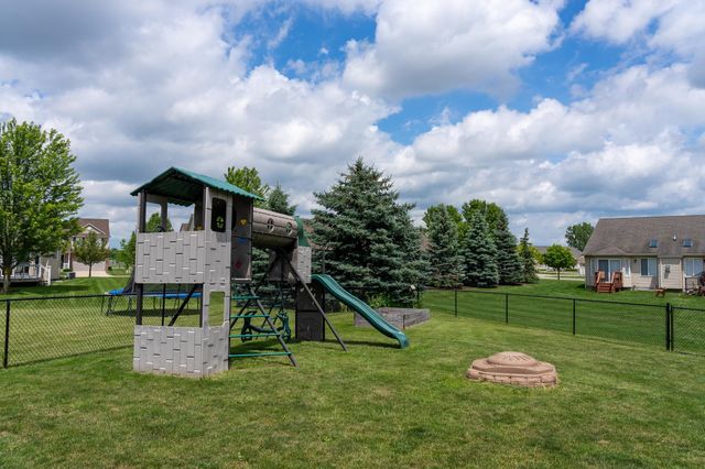 1653 Abbey Court, Mount Pleasant, MI 48858