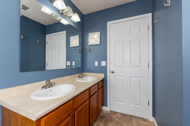 1653 Abbey Court, Mount Pleasant, MI 48858