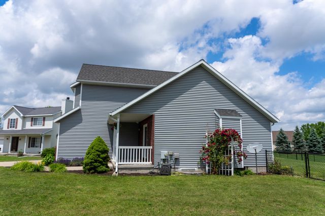 1653 Abbey Court, Mount Pleasant, MI 48858