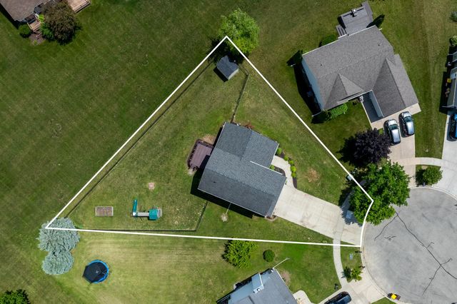 1653 Abbey Court, Mount Pleasant, MI 48858