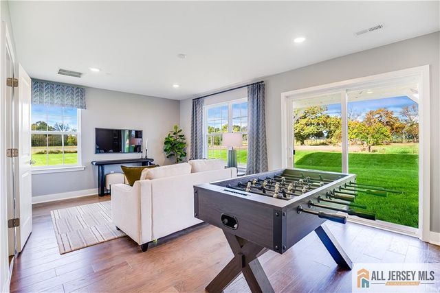 102 Fred Clark Drive, Pennington, NJ 08534