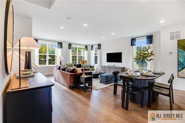 102 Fred Clark Drive, Pennington, NJ 08534