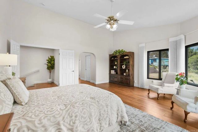 943 Dennstedt Place, El Cajon, CA 92020