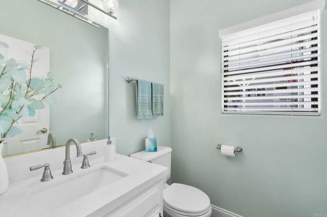943 Dennstedt Place, El Cajon, CA 92020